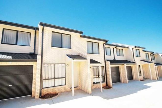 Picture of Unit 8/38 Kenneally Street, KOORINGAL NSW 2650