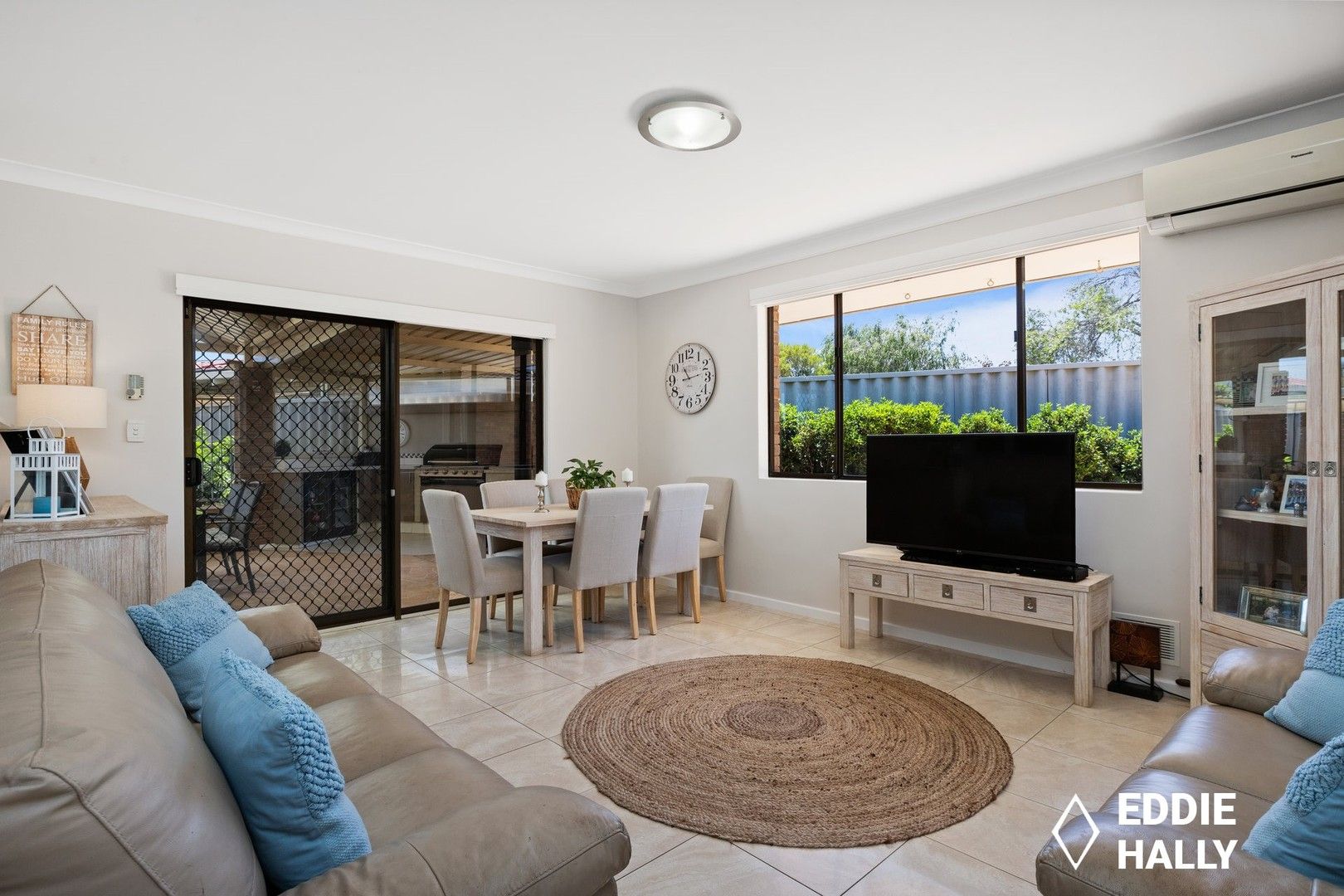 9 Iris Place, Yangebup WA 6164, Image 2