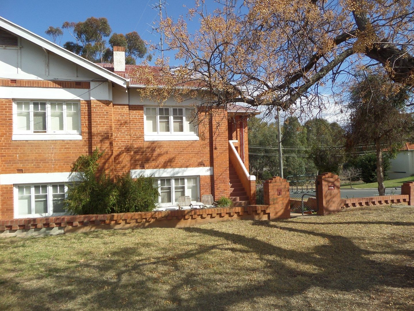 2/108 Larmer Street, Narrandera NSW 2700, Image 0