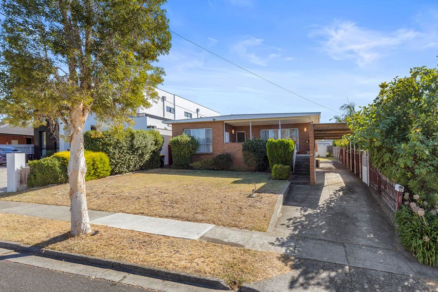 88 New Road, Oak Park VIC 3046 Domain