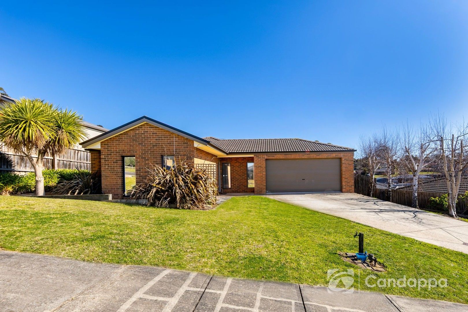 4 bedrooms House in 9 Lawrence Road DROUIN VIC, 3818