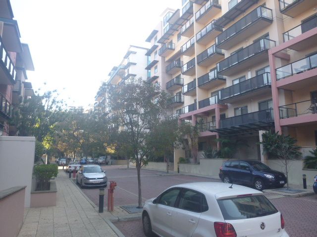 2 bedrooms Apartment / Unit / Flat in 58/128 Mounts Bay Road PERTH WA, 6000