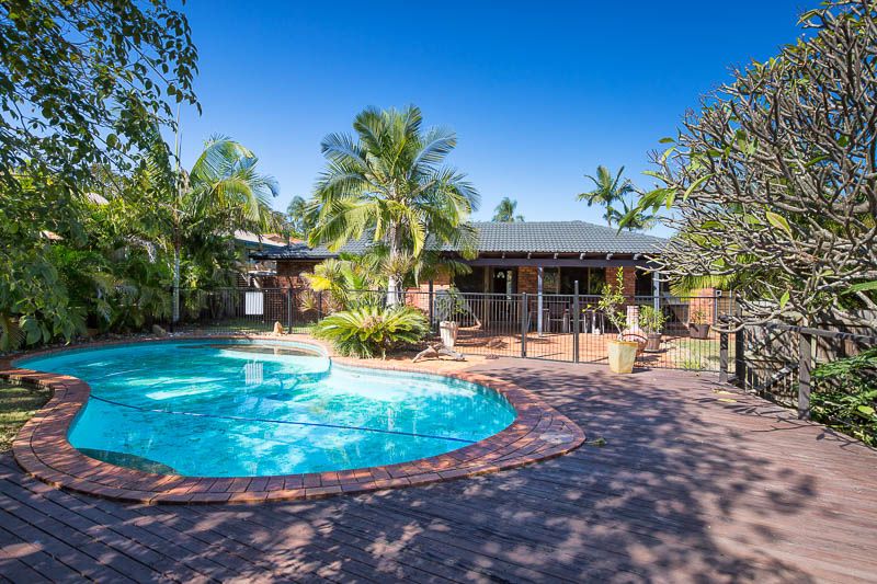 10 Radcliffe Street, Sinnamon Park QLD 4073, Image 0