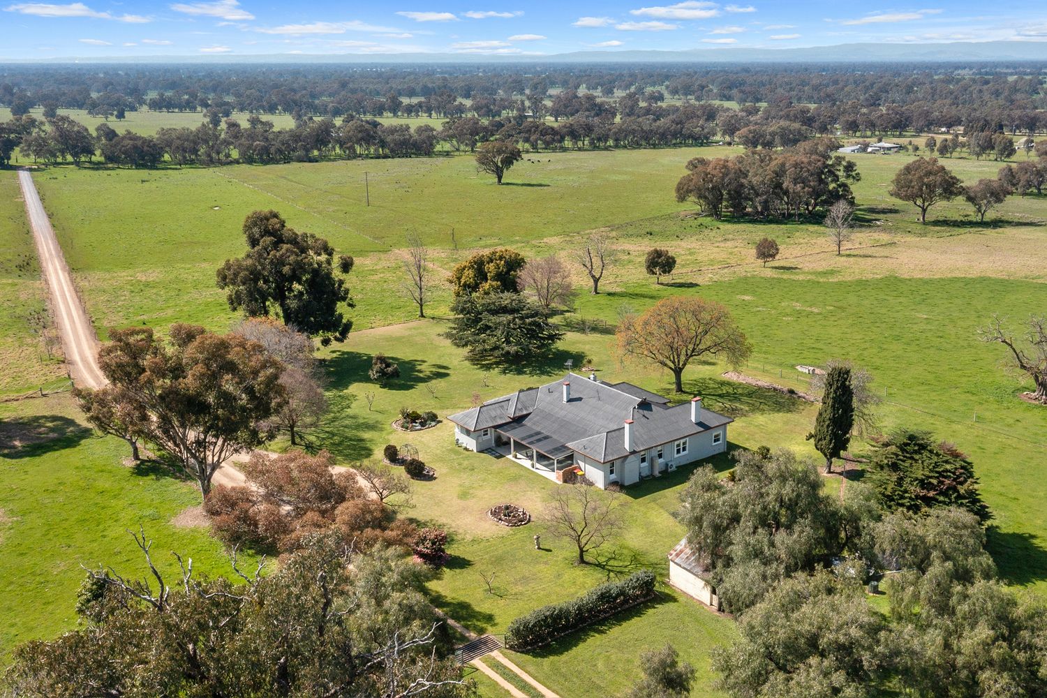 79 Dundas Road, Glenrowan VIC 3675 House for Sale 1,795,000