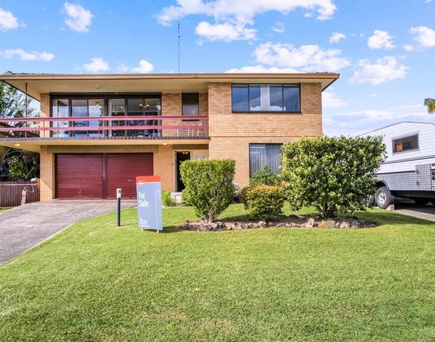 18 Pindari Road, Forster NSW 2428