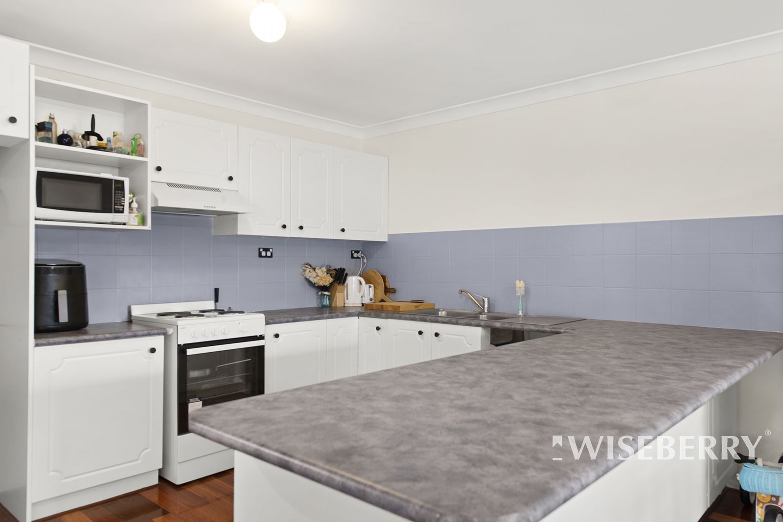 42 Bromley Court, Lake Haven NSW 2263, Image 1