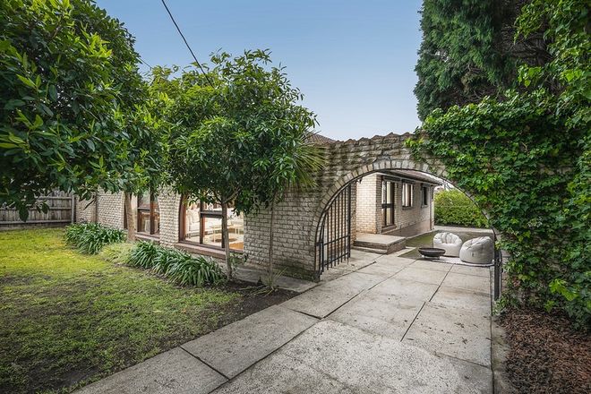 Picture of 73 Kenmare Street, WATSONIA VIC 3087