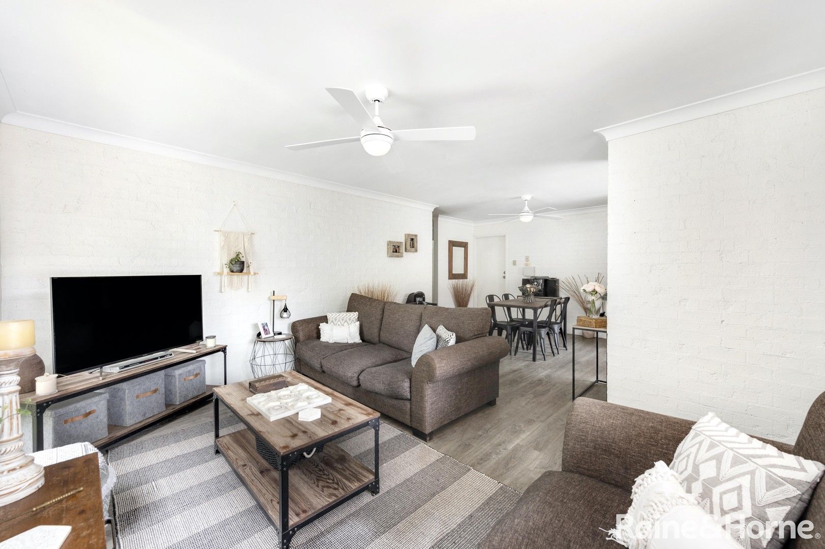 4/5 David Place, Bomaderry NSW 2541, Image 0