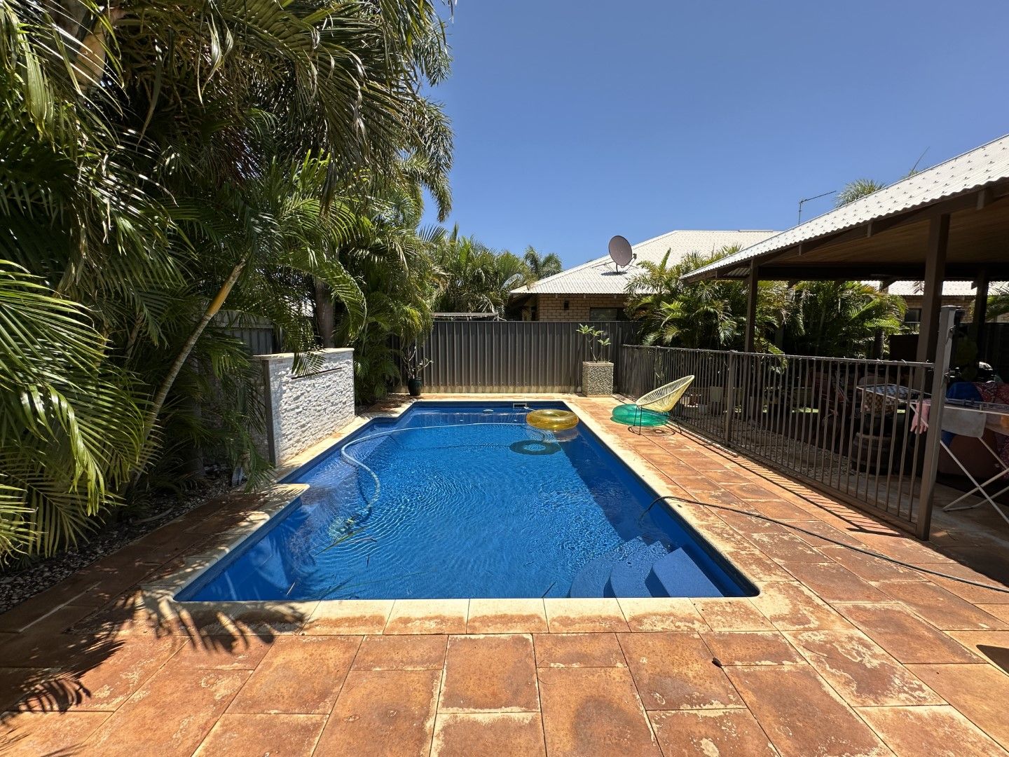 4 bedrooms House in 14 Nyumari Street BAYNTON WA, 6714