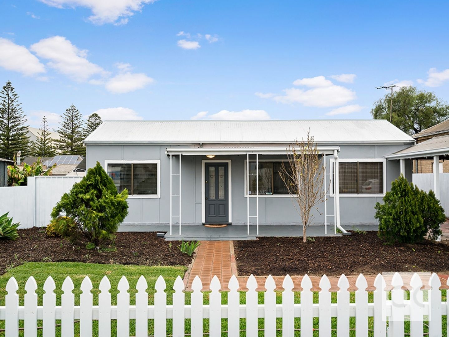 194 Hargrave Street, Birkenhea Property History & Address Research