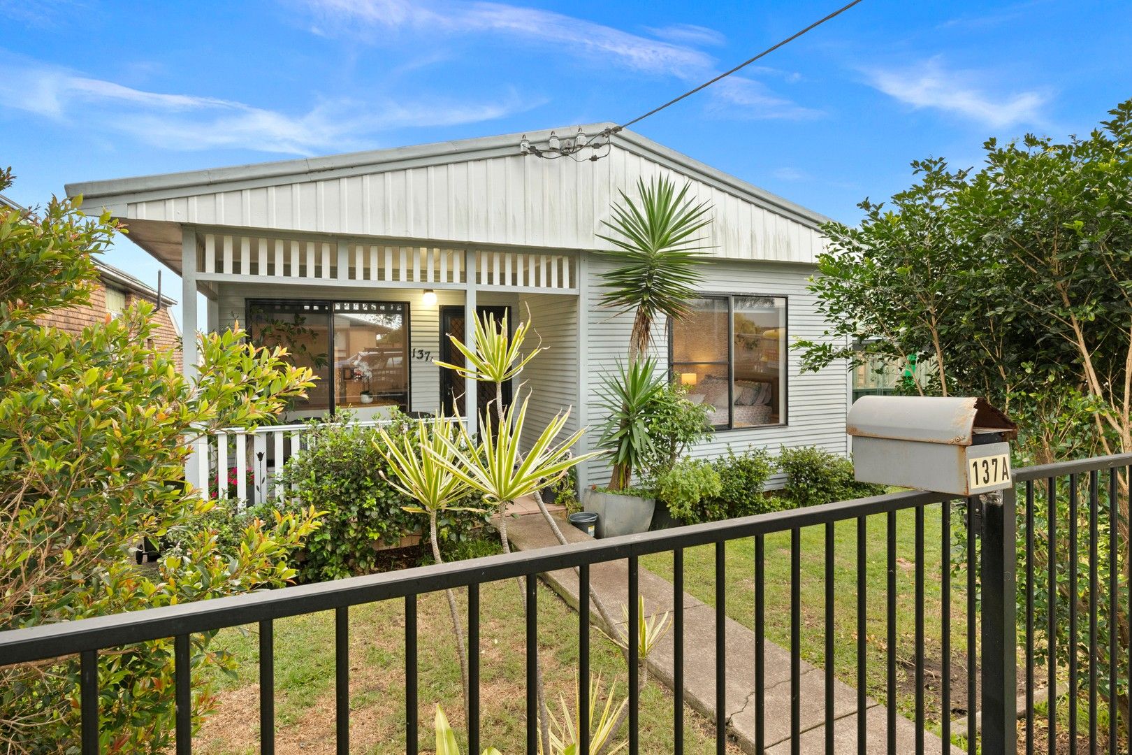 3 bedrooms House in 137A Douglas Street STOCKTON NSW, 2295