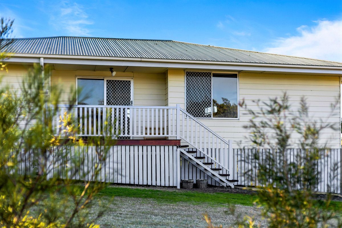 39 Phipps Drive, Meringandan West QLD 4352, Image 0