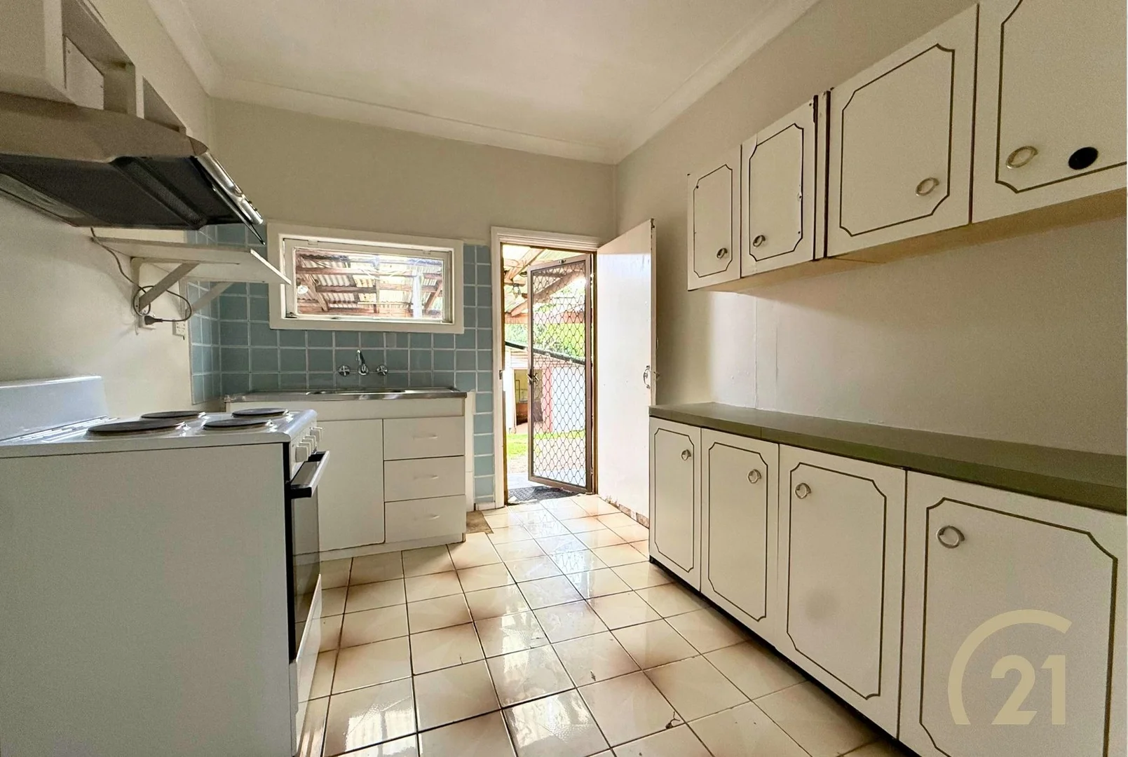 Additional image 2 of 37 Nile Street, Fairfield Heights NSW 2165