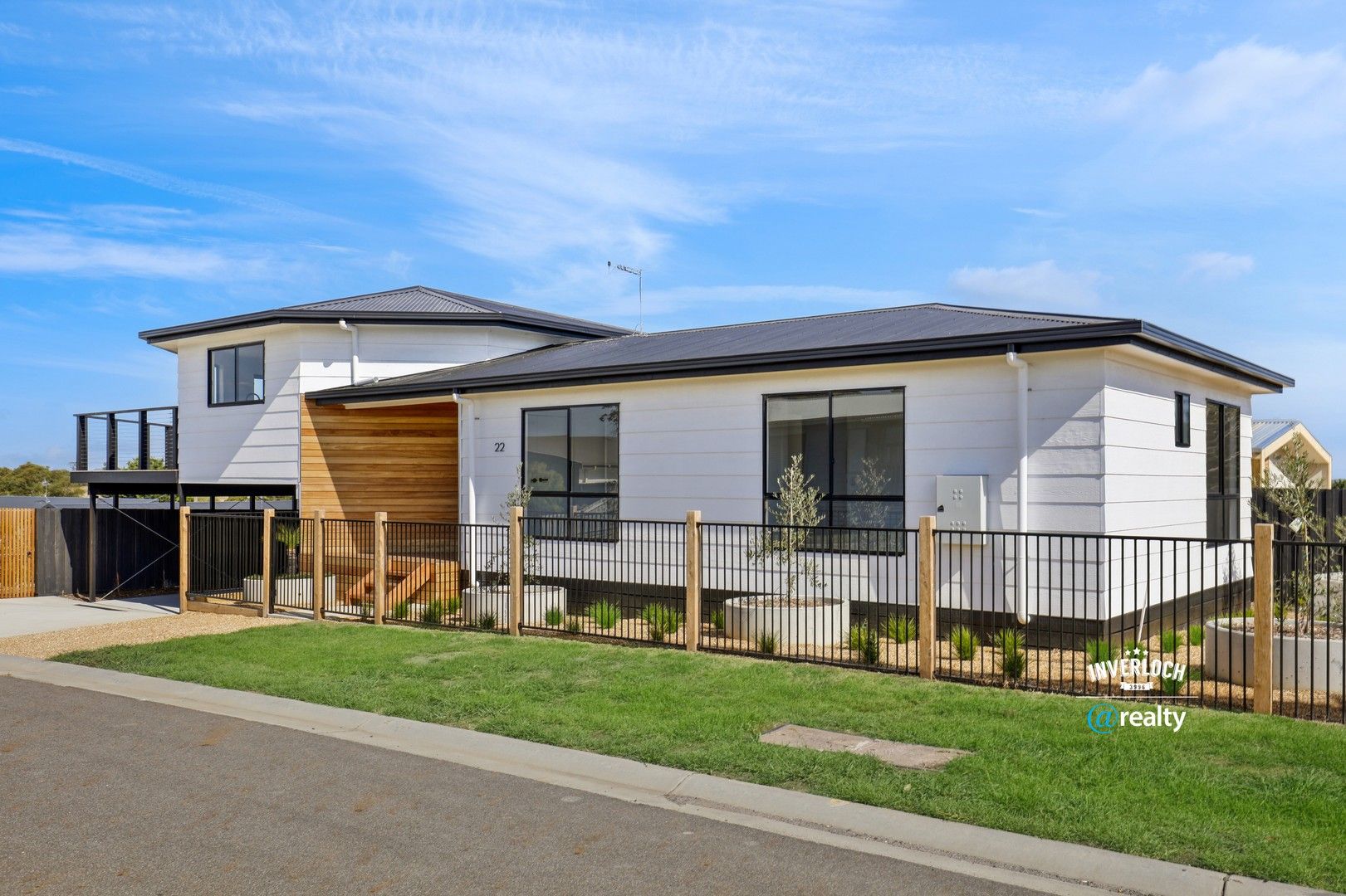 3 bedrooms House in 22 Charlton Rise DALYSTON VIC, 3992