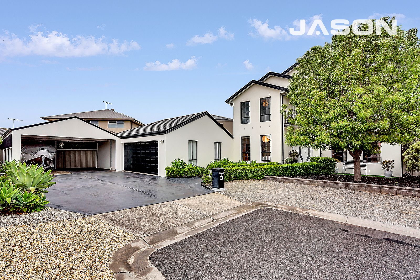 4 Perth Court, Gowanbrae VIC 3043, Image 1