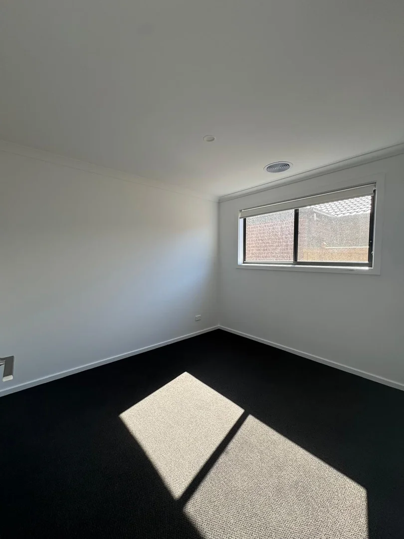 Additional image 7 of 3 Chiaro Place, Mount Duneed VIC 3217