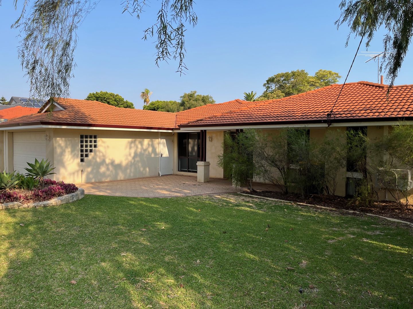 16 Edna Way, Duncraig WA 6023 House For Rent 865 Domain