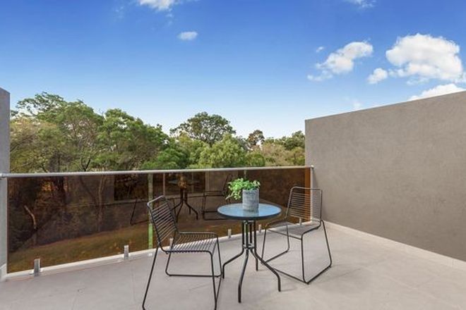 Picture of 17 Riversdale Mews, WALLAN VIC 3756