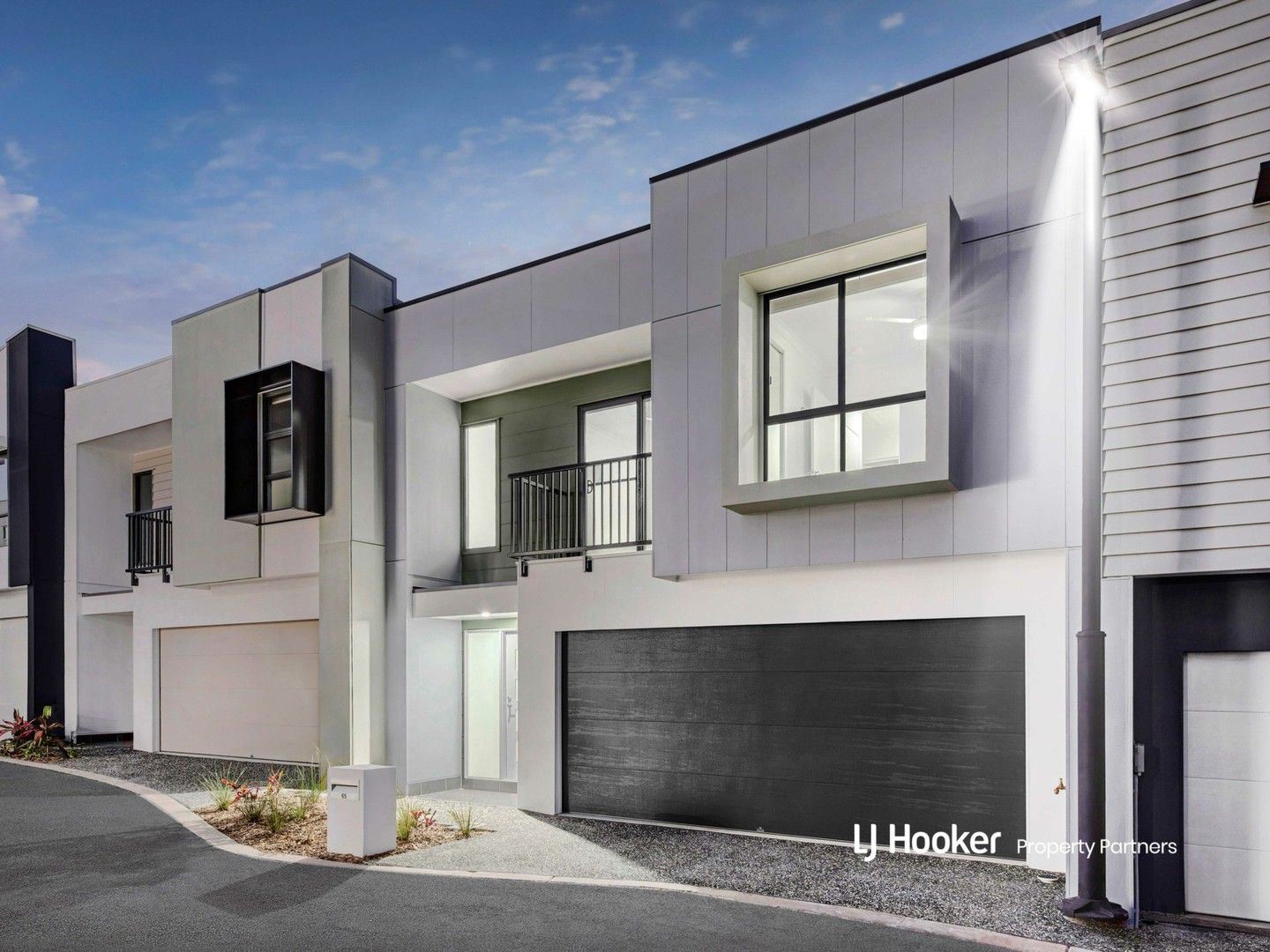 4 bedrooms Townhouse in 65/21 Lorisch Way ROCHEDALE QLD, 4123