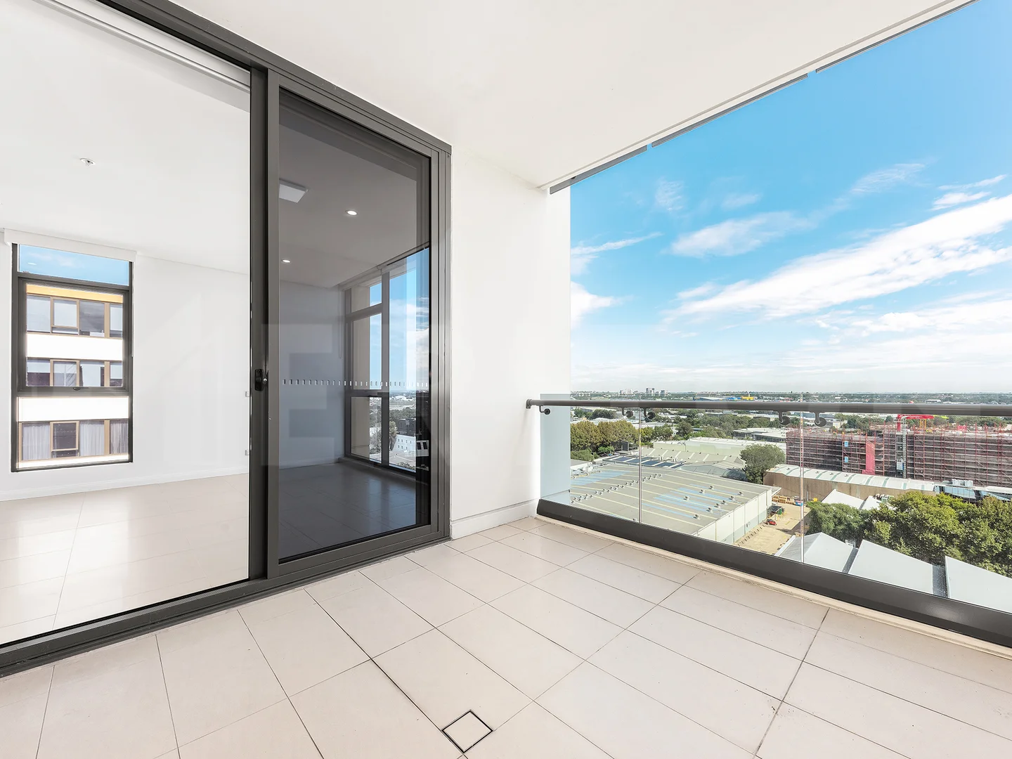 Additional image 7 of 1B/675 GARDENERS ROAD, Mascot NSW 2020