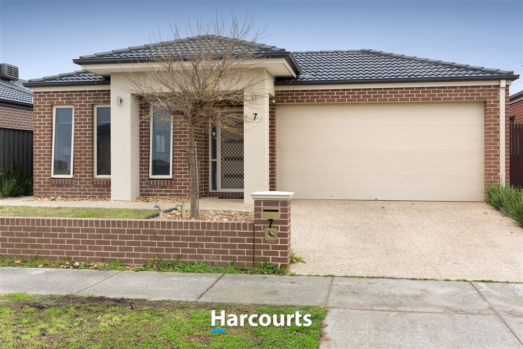 7 Appaloosa Grove, Clyde North VIC 3978, Image 0