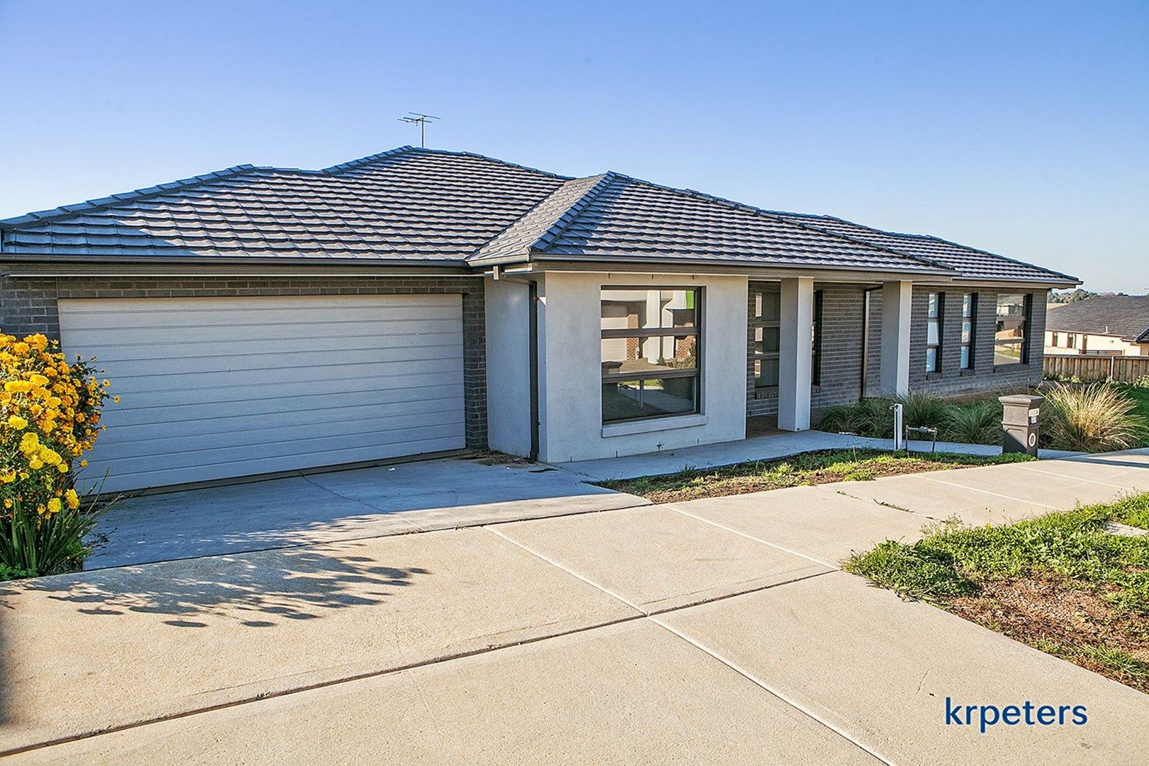 11 Aramon Way, Berwick VIC 3806, Image 0