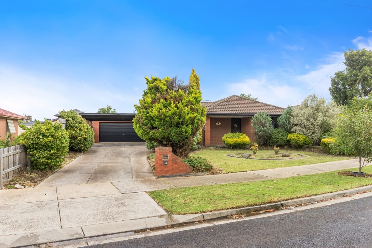 15 Sheahan Crescent, Hoppers Crossing VIC 3029, Image 0