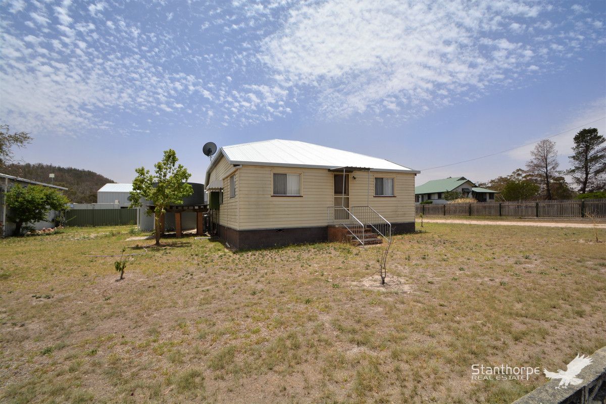 4 bedrooms House in 72 Mt Stirling Road GLEN APLIN QLD, 4381