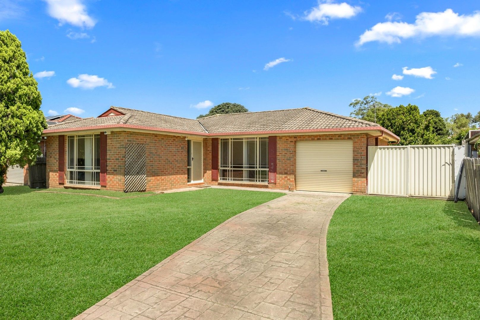 14 Kyanite Place, Eagle Vale NSW 2558, Image 0