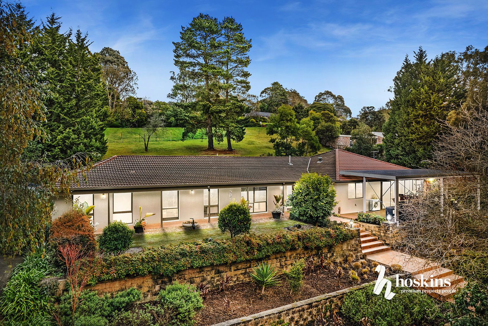 1 Daniel Court, Park Orchards VIC 3114, Image 1