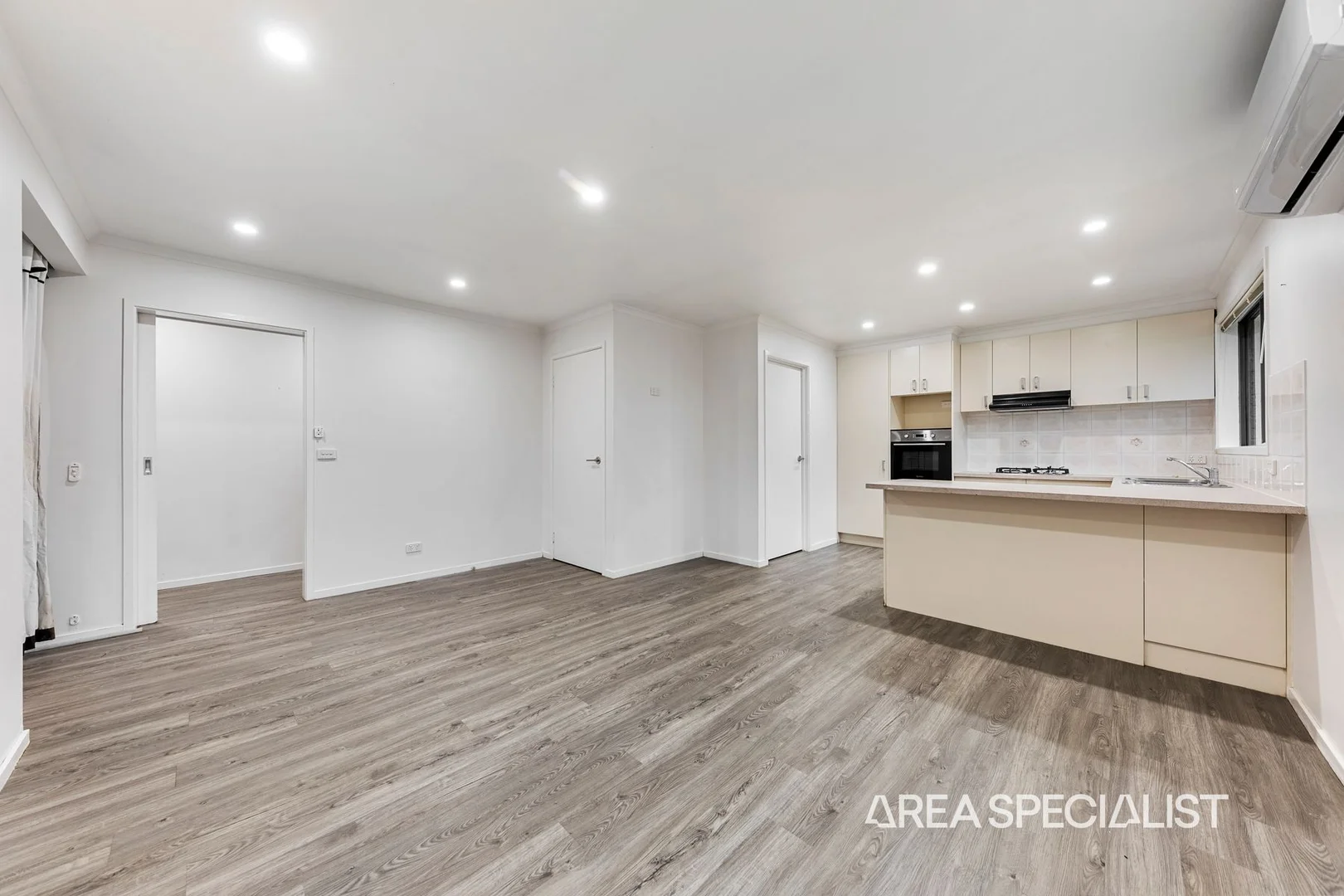 Additional image 3 of 44 Murphy Road, Pakenham VIC 3810