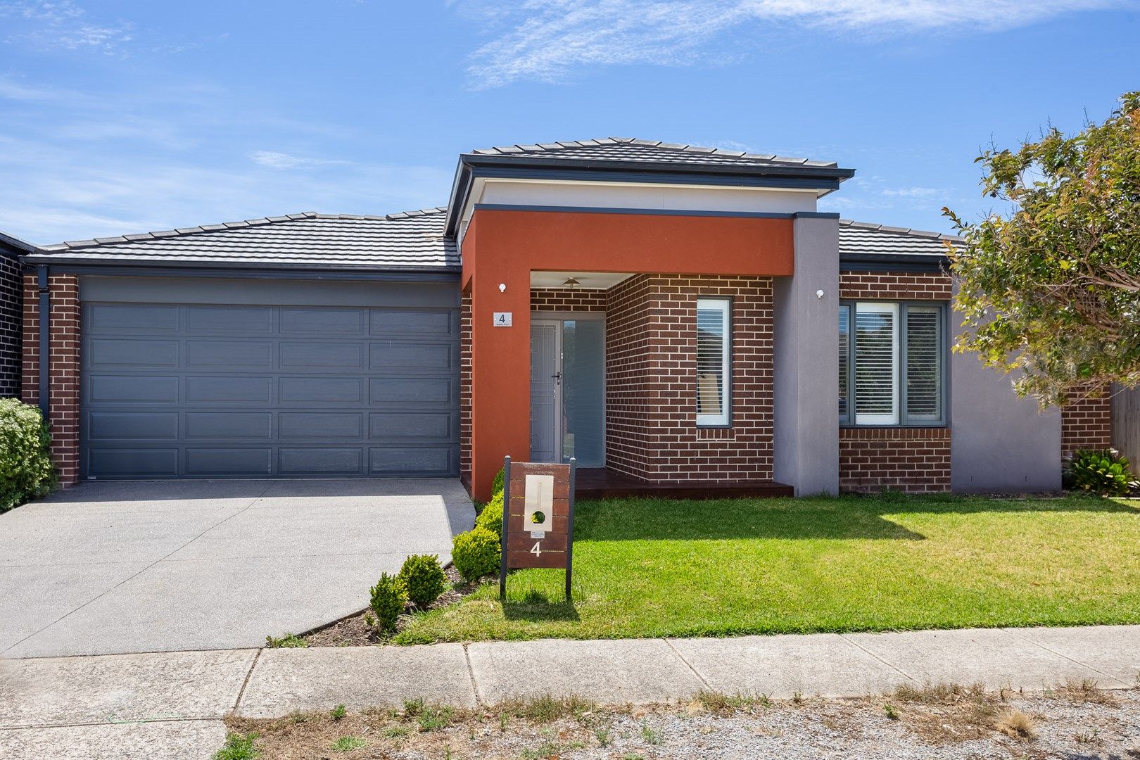 4 bedrooms House in 4 Brimble Street POINT COOK VIC, 3030