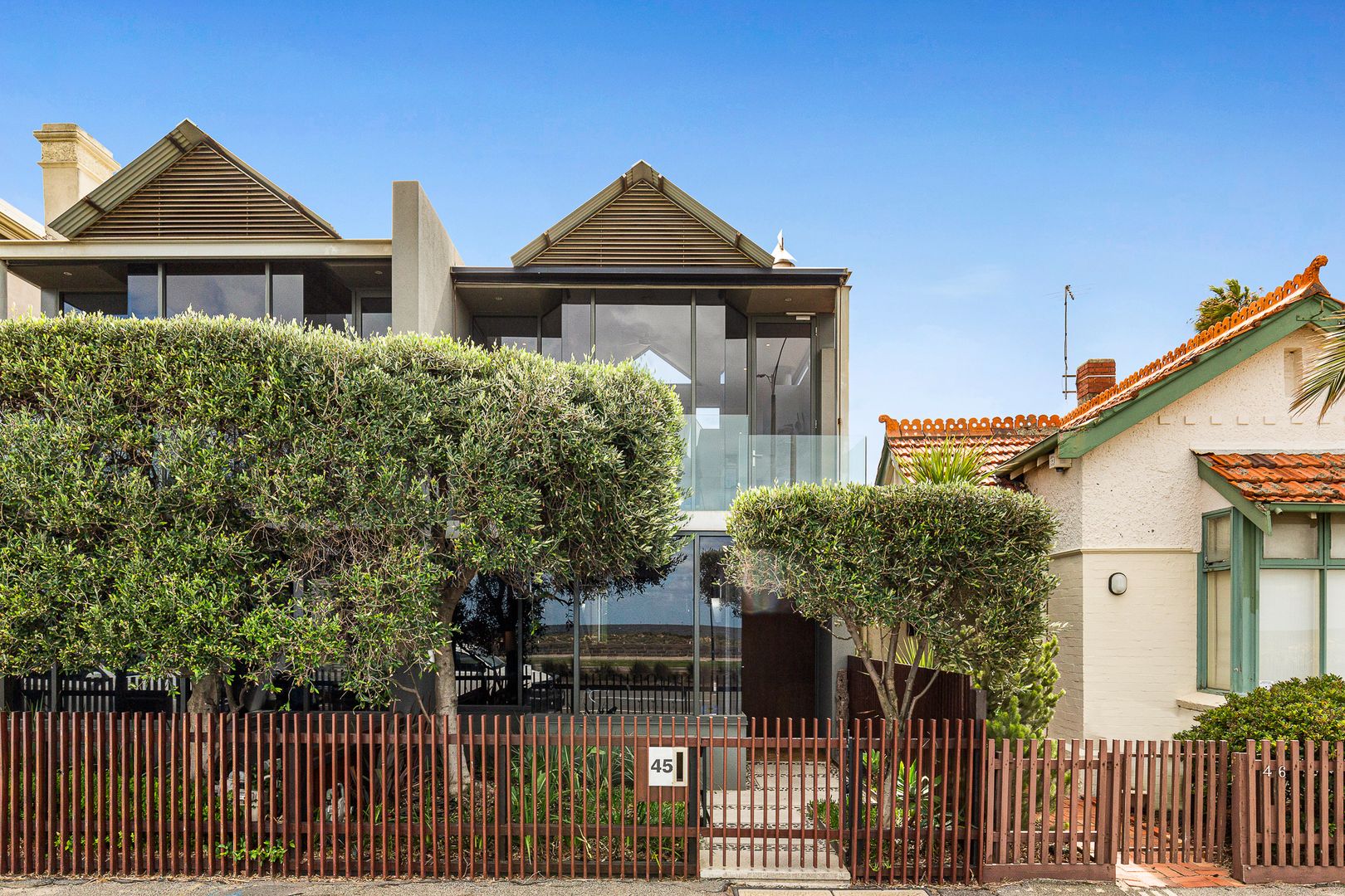 45 Beaconsfield Parade, Albert Park VIC 3206