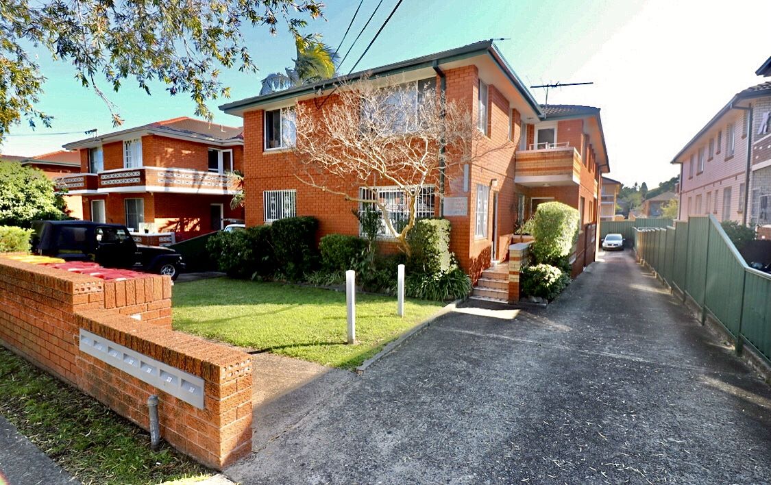 2 bedrooms Apartment / Unit / Flat in 4/61 Lucerne Street BELMORE NSW, 2192