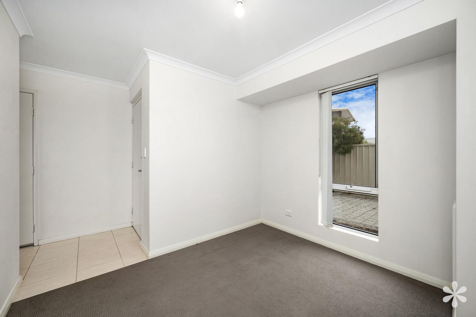 7/36 Millbrook Avenue, Bertram WA 6167, Image 2