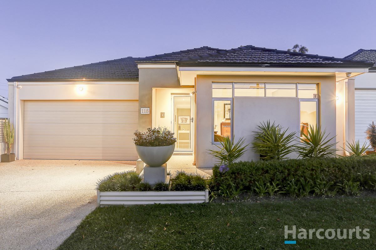 118 Hayes Avenue, Yokine WA 6060, Image 0