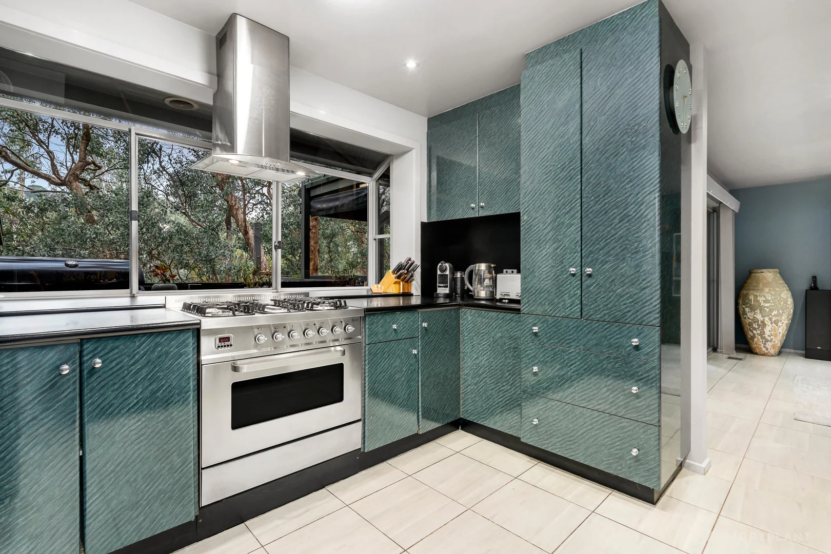 Additional image 2 of 17 Daniel Court, Warranwood VIC 3134