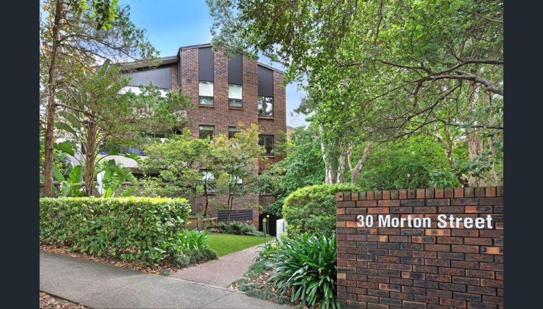 2 bedrooms Apartment / Unit / Flat in 19/30 Morton Street WOLLSTONECRAFT NSW, 2065