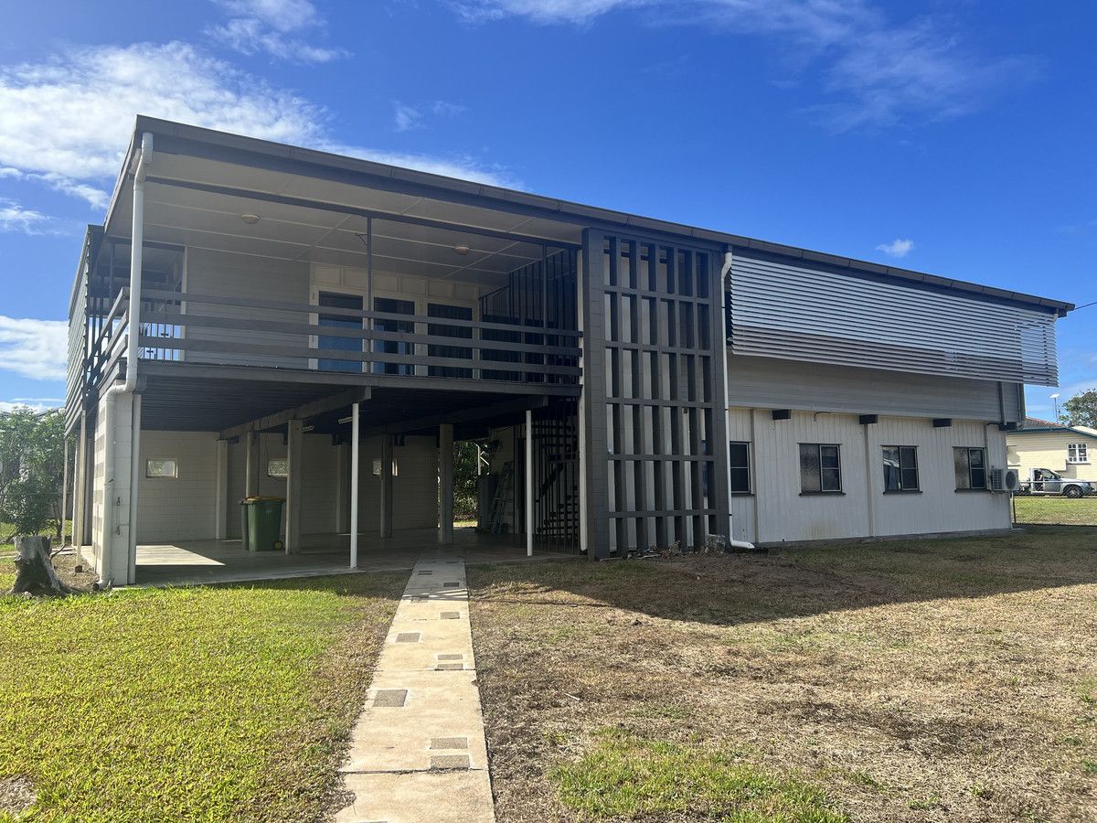 4 bedrooms House in 37 Cassady Street INGHAM QLD, 4850