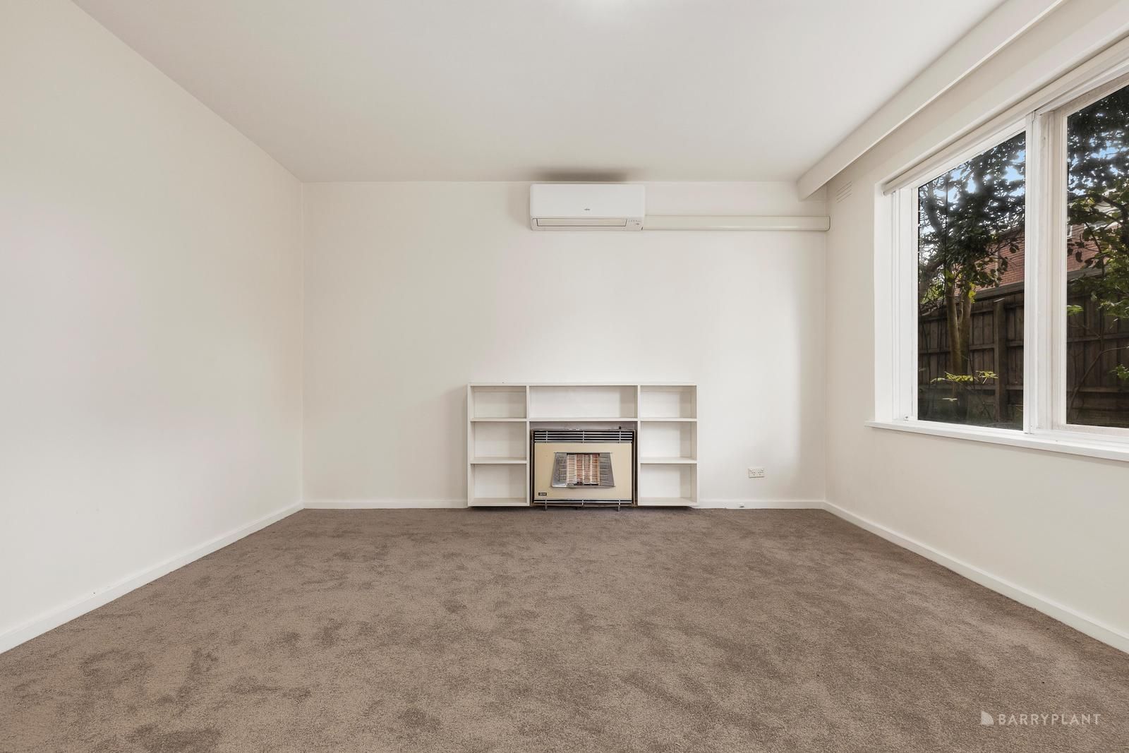 3/18 Ashted Road, Box Hill VIC 3128, Image 2