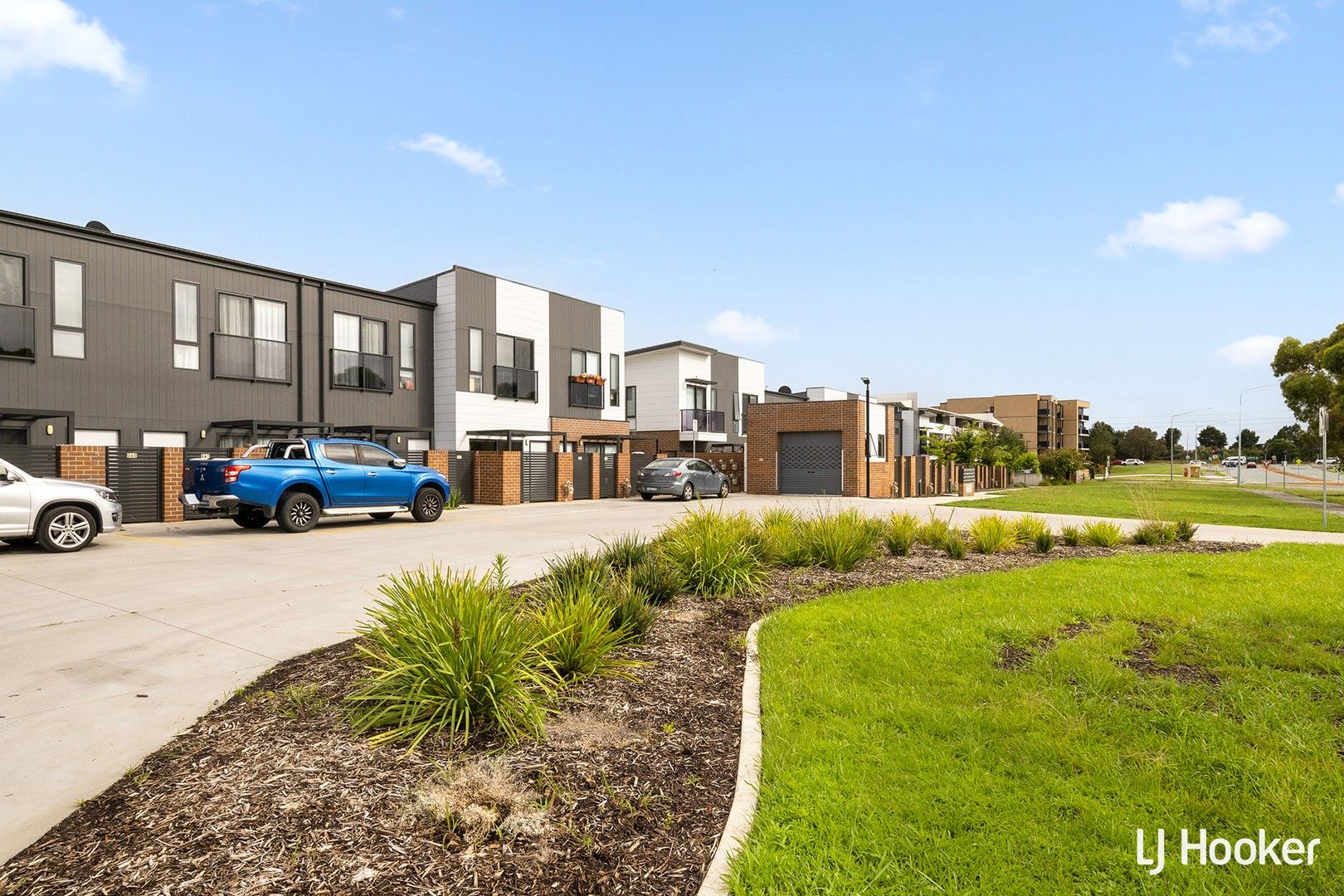 3 bedrooms Townhouse in 19/33 Braybrooke Street BRUCE ACT, 2617