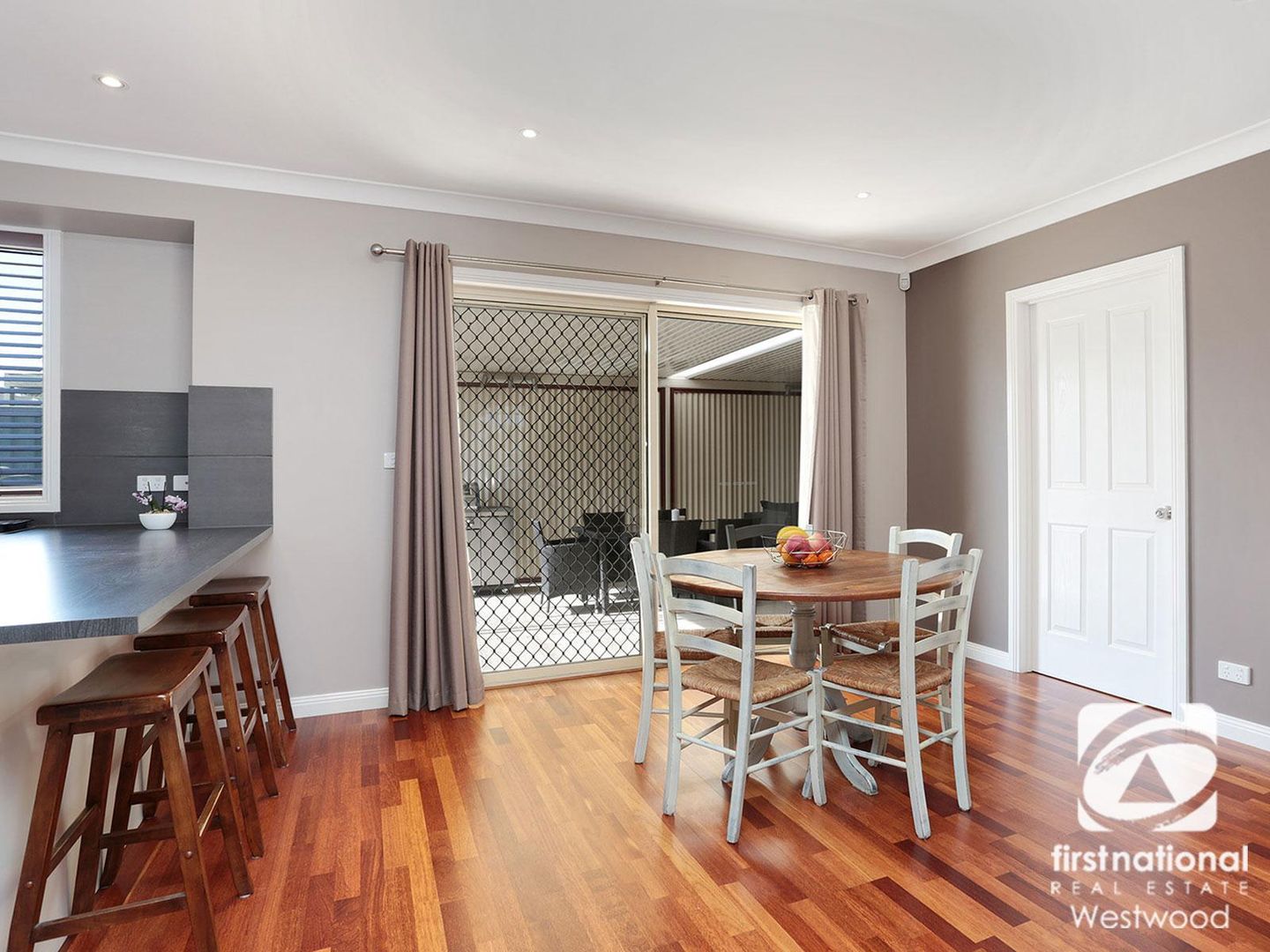 2/6 Havelock Place, Wyndham Vale VIC 3024, Image 2