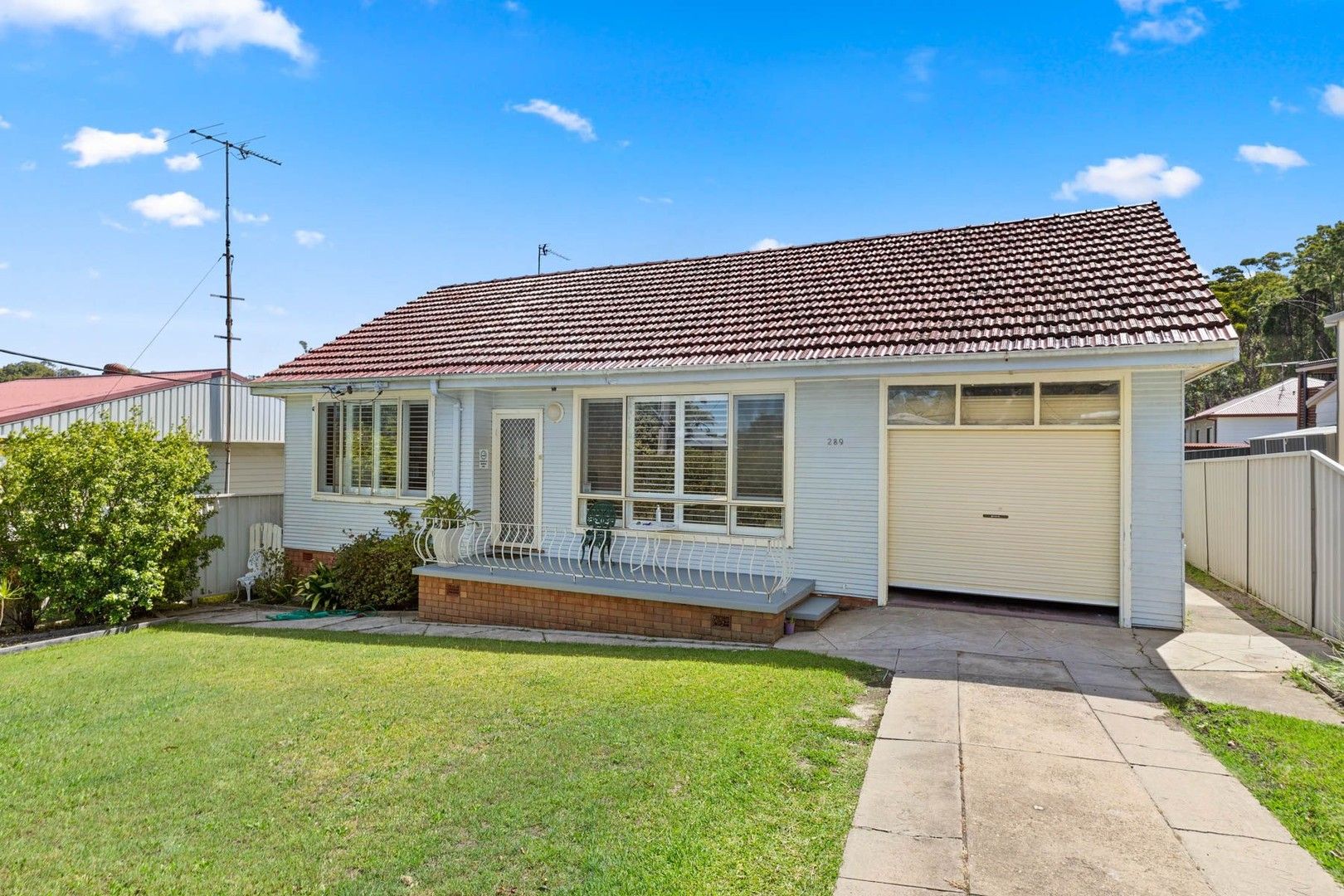 289 Warners Bay Road, Mount Hutton NSW 2290, Image 0