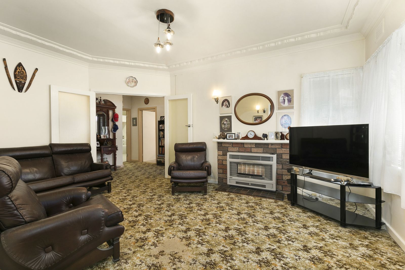 13 Clydebank Road, Essendon West VIC 3040, Image 1