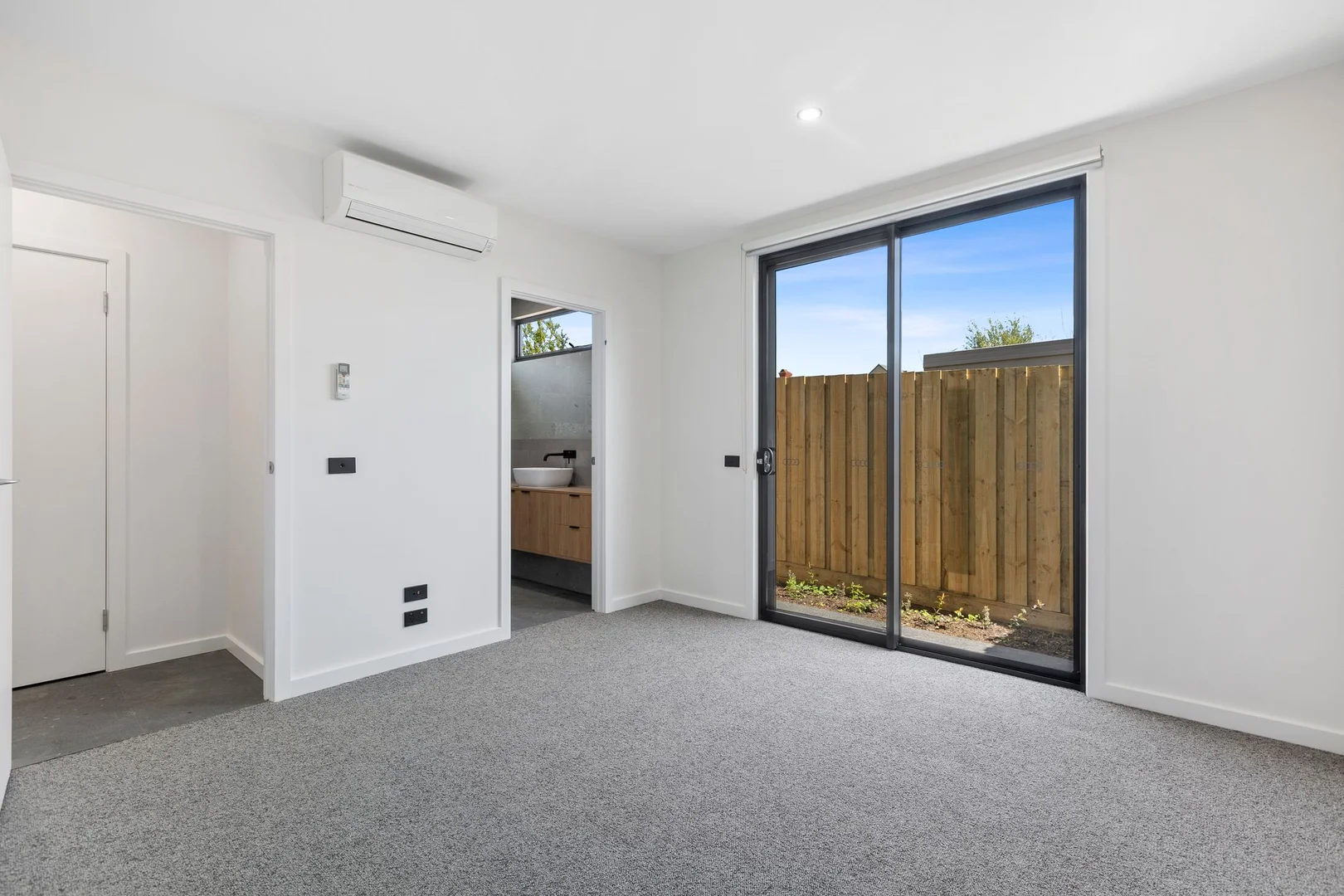 Additional image 5 of 11/134 Little Ryrie Street, Geelong VIC 3220