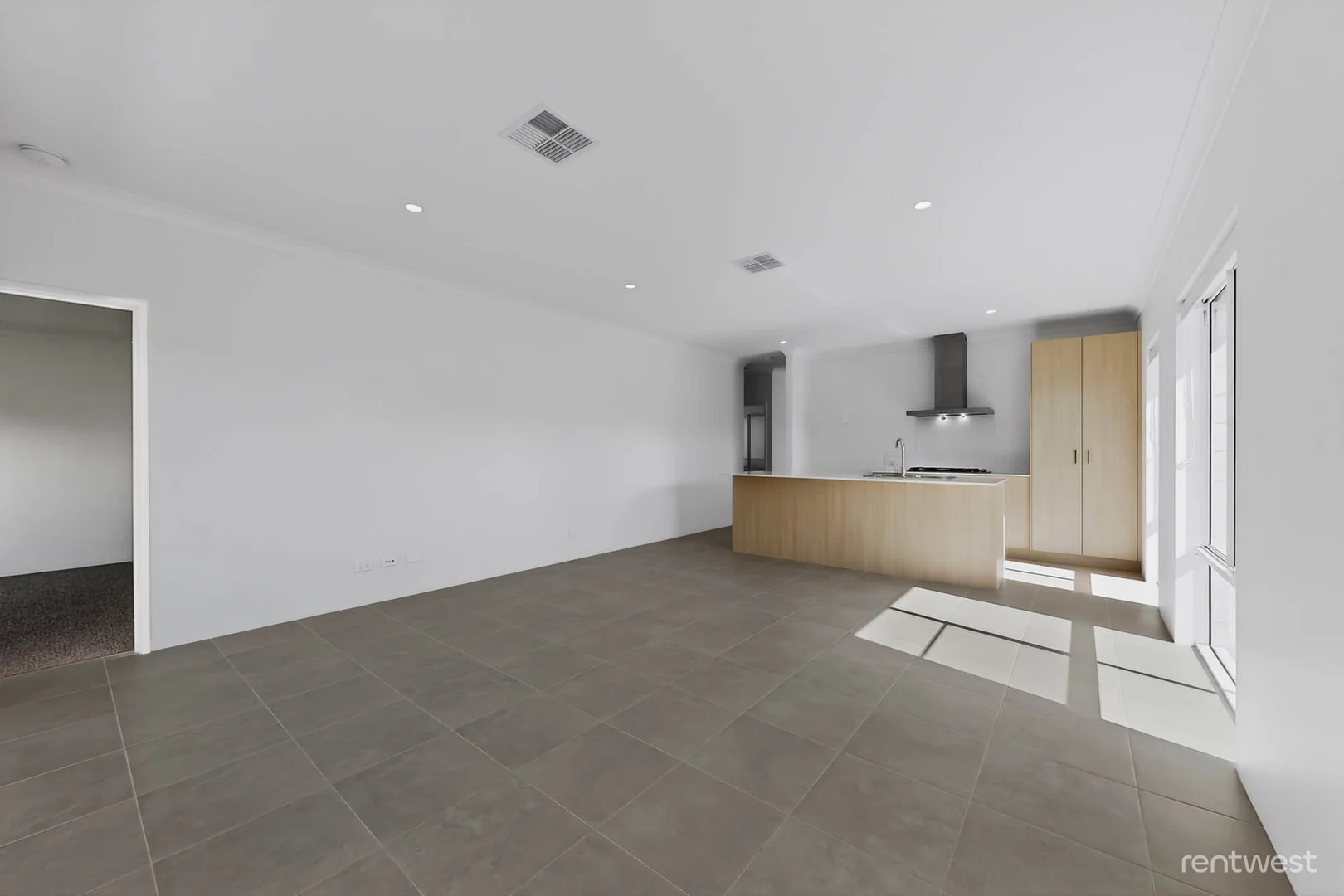 Additional image 3 of 14 Halifax Vis, Golden Bay WA 6174