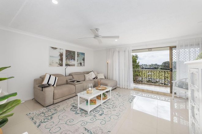 Picture of 8/42 Falkinder Avenue, PARADISE POINT QLD 4216