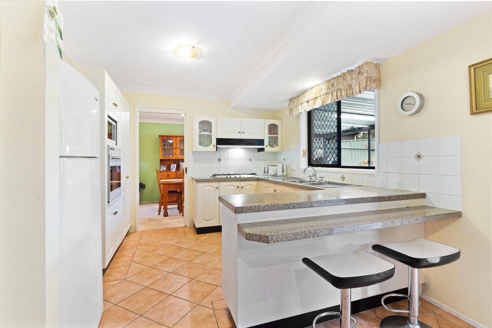 10 Patrick Street, Bateau Bay NSW 2261, Image 1