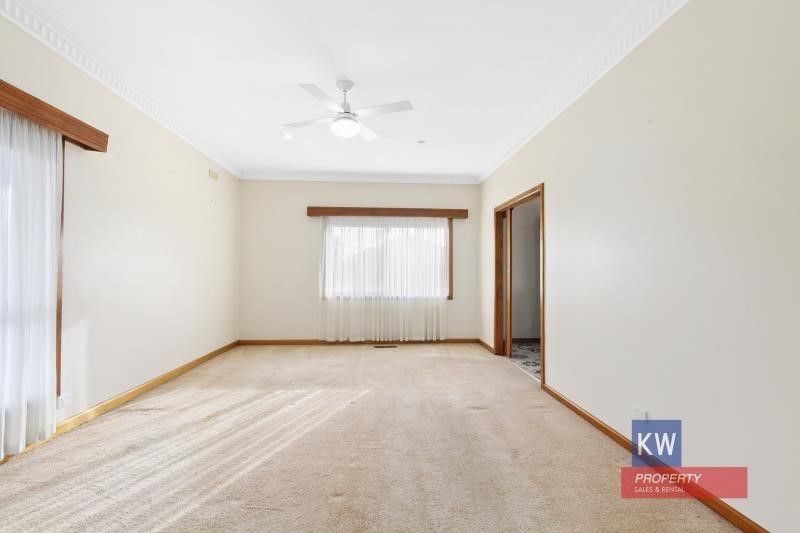 2 Sinclair Ave, Morwell VIC 3840, Image 2
