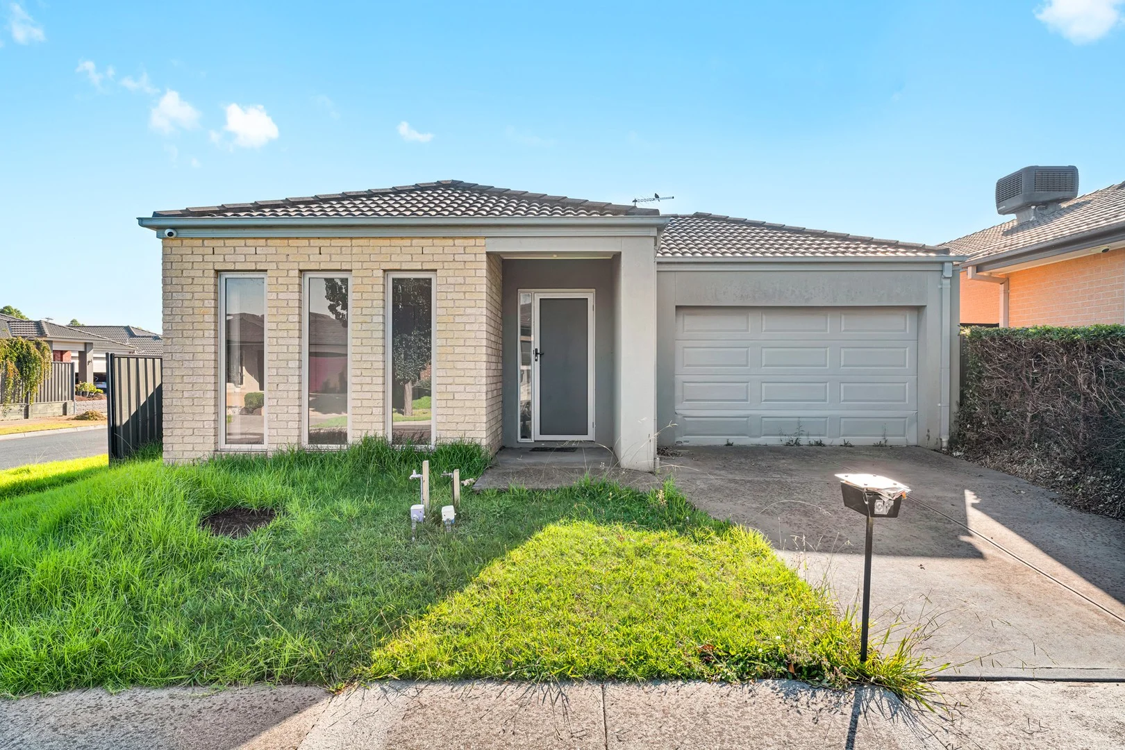 31 Connewara Crescent, Clyde North VIC 3978